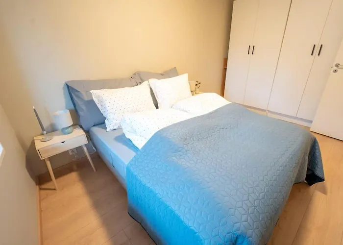 Sjarmerende Med Parkering I Sentrum דירה *